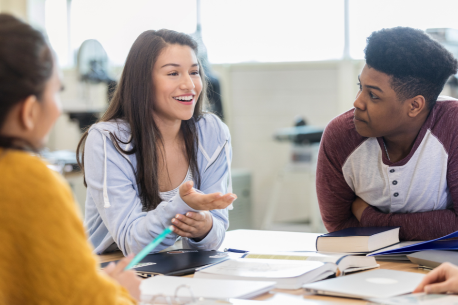Understanding the Impact of Peer‑to‑Peer Tutoring: Individual and Course‑Level Associations with Academic Success